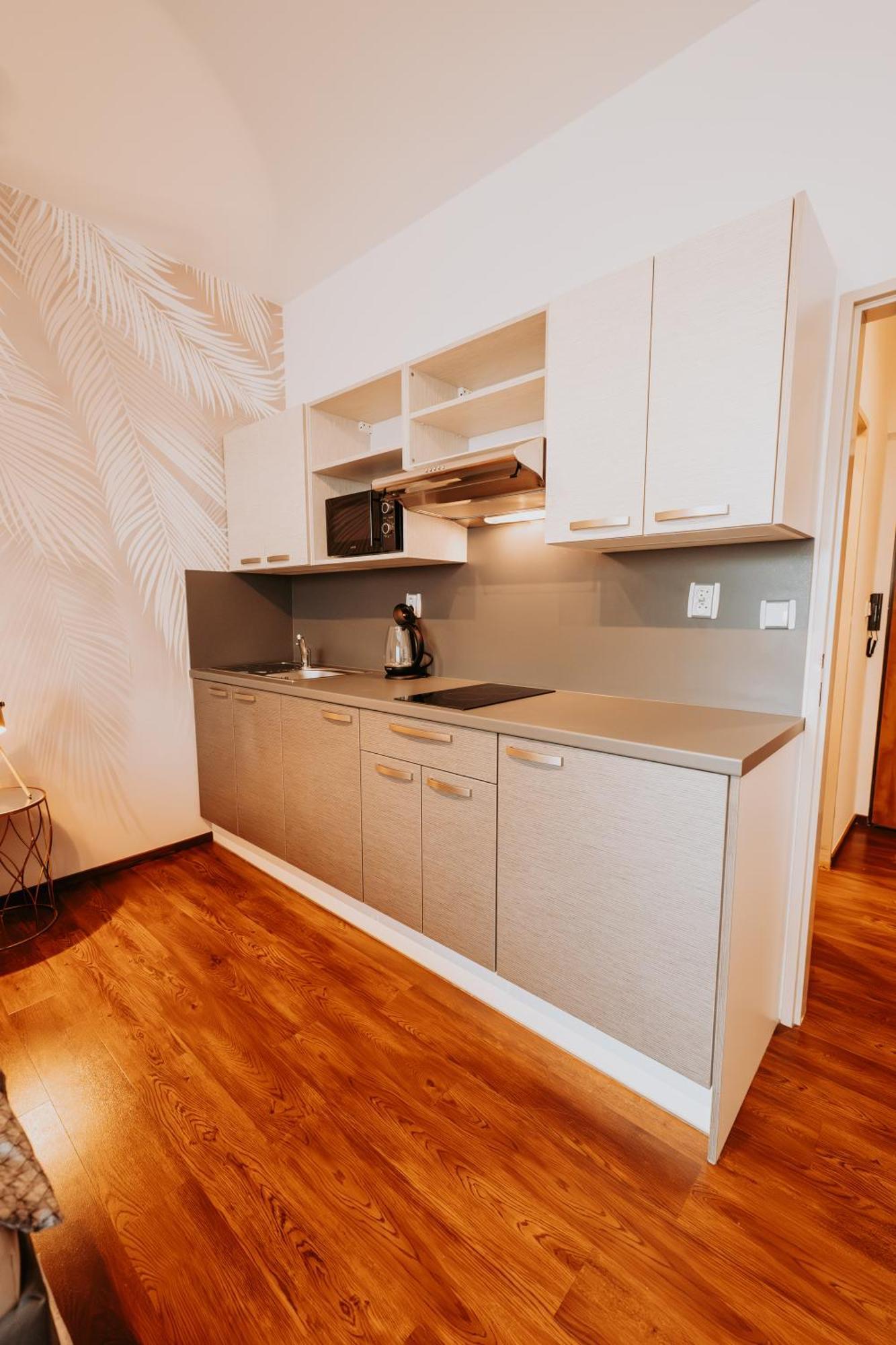 Citybeat Apartments, 400M From The Square Pilsen Exterior foto